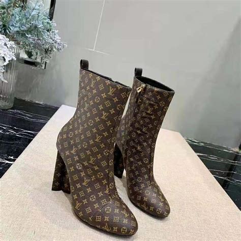 lv silhouette ankle boot|louis vuitton silhouette boots.